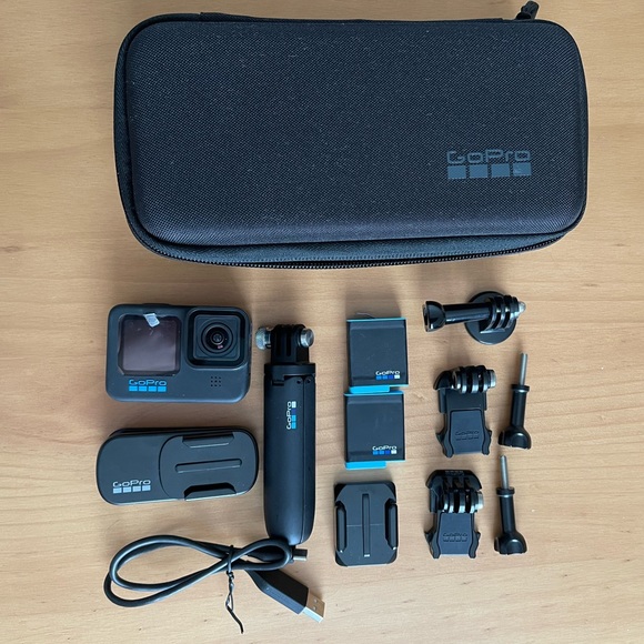 ❌SOLD❌ 📷 GoPro Hero 10 - Picture 2 of 16